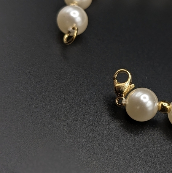 Faux Pearl And Goldtoned Beaded Bracelet - Picture 5 of 7